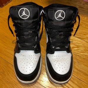 Nike Air Jordan 1 GS Mid